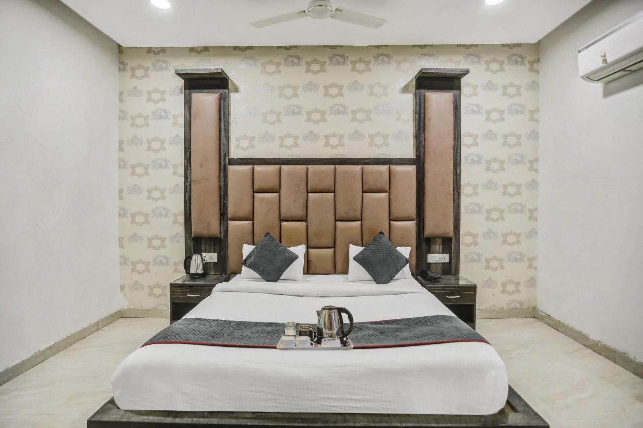 Townhouse 22956 Hotel Grand Residency Delhi  Eksteriør billede