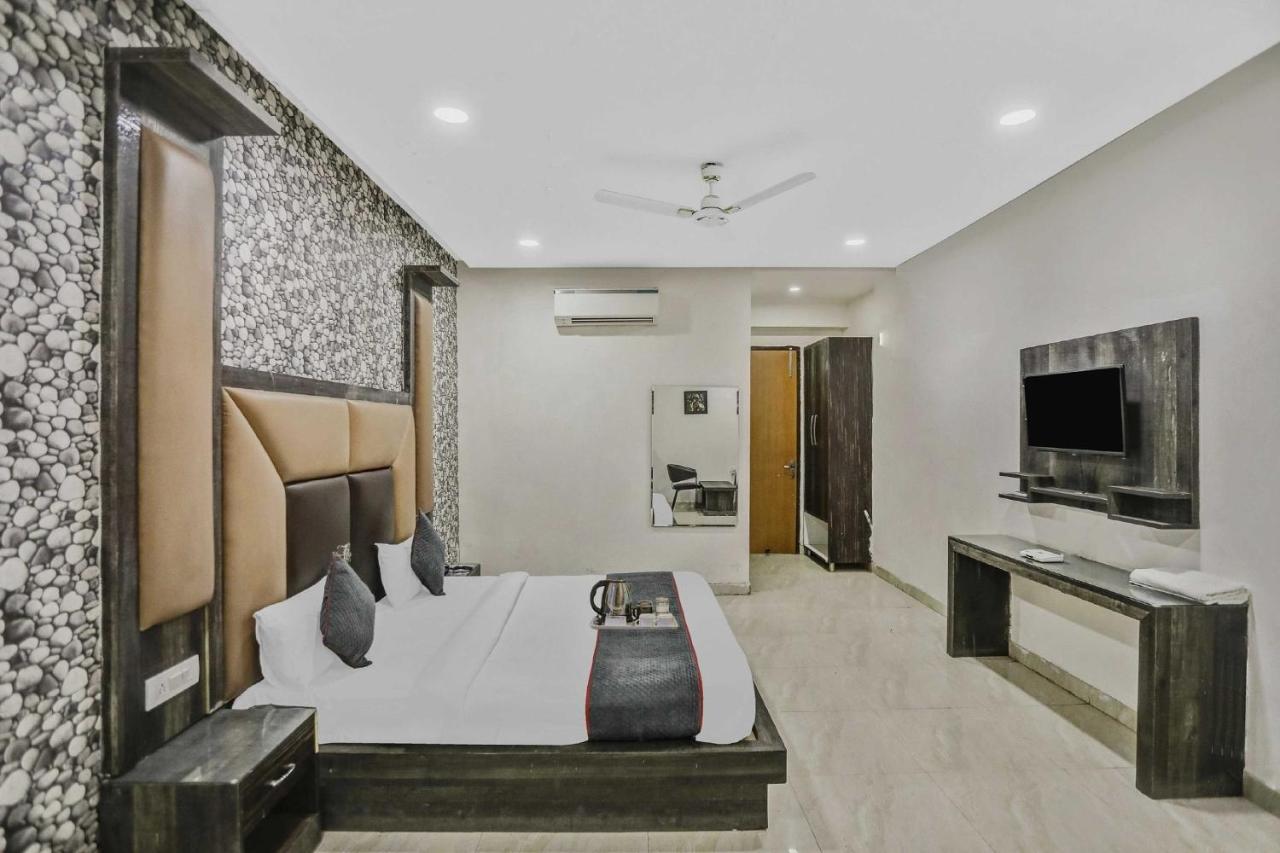 Townhouse 22956 Hotel Grand Residency Delhi  Eksteriør billede
