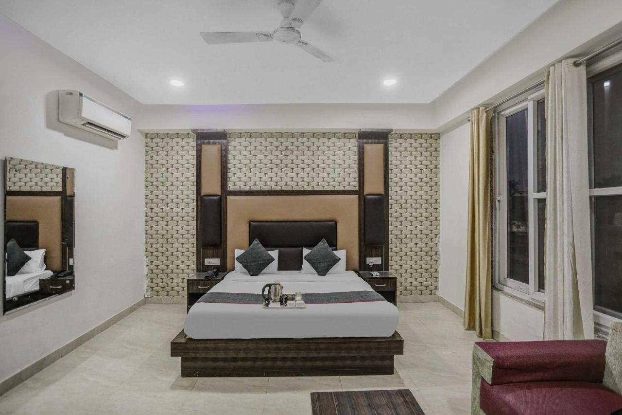 Townhouse 22956 Hotel Grand Residency Delhi  Eksteriør billede
