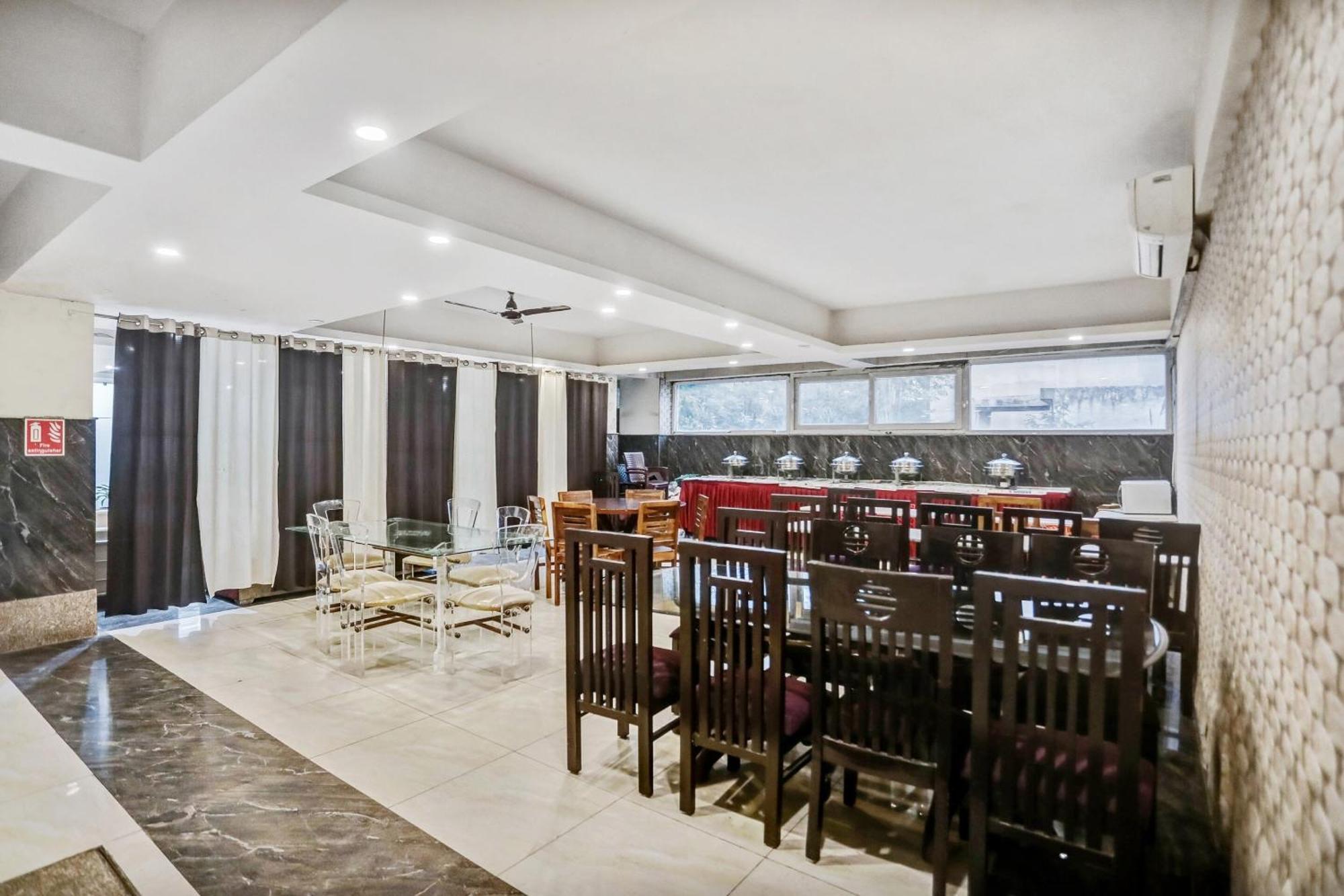 Townhouse 22956 Hotel Grand Residency Delhi  Eksteriør billede